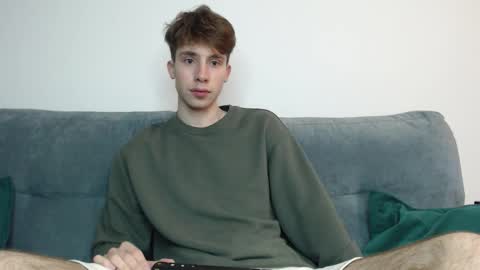 Snapshot of cute_brian chatting on 11.06.25 Im Brian online show from 11.06.25