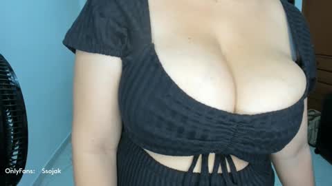 Snapshot of cute_brunett chatting on 09.13.25 Sara online show from 09.13.25