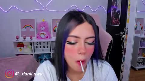 Snapshot of cute_dani__ chatting on 01.28.25 Dani  online show from 01.28.25