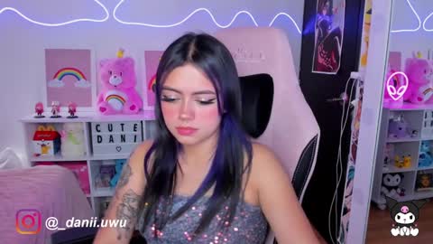 Snapshot of cute_dani__ chatting on 02.05.25 Dani  online show from 02.05.25