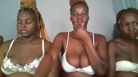 Snapshot of cute_daniellah chatting on 01.30.25 Danillah online show from 01.30.25