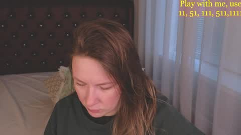 Everyday stream in the same time online show from 04.03.26