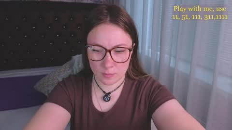Everyday stream in the same time online show from 05.25.26