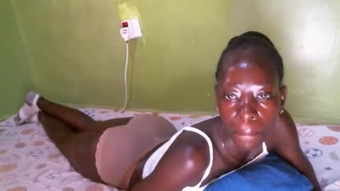 cute_doria online show from 09.30.25