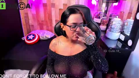    Independent Model online show from 02.23.26