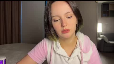 Snapshot of cute_emiliya chatting on 04.03.26 Emily online show from 04.03.26