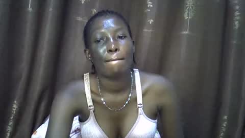 cute_emmy1 online show from 10.13.25