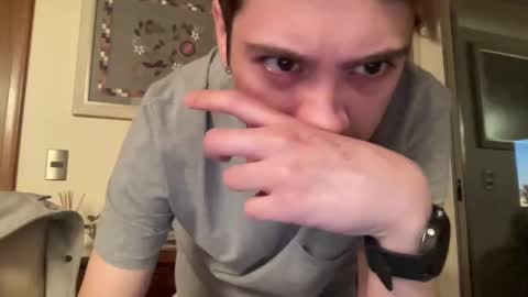 Snapshot of cute_friends chatting on 11.10.25 Cute friends online show from 11.10.25