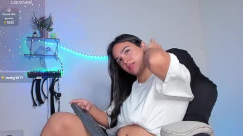 Cute horny1 online show from 03.04.25