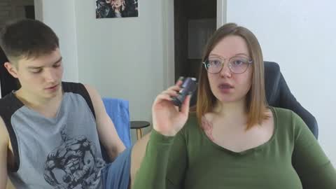 Snapshot of cute_junk chatting on 12.16.24 Kite and Jack online show from 12.16.24