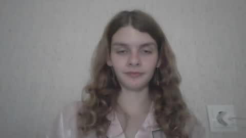 cute_kitte online show from 12.20.24