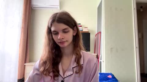 cute_kitte online show from 10.03.25