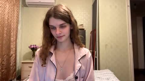 cute_kitte online show from 10.11.25