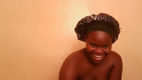 Snapshot of cute_latifah chatting on 02.01.26 cute_latifah online show from 02.01.26