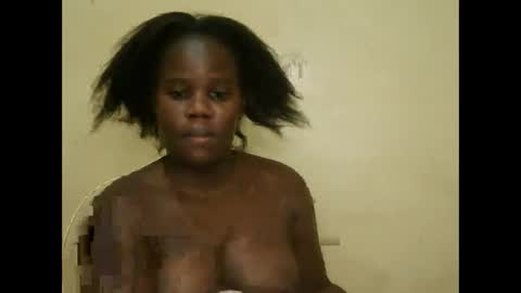 Snapshot of cute_latifah chatting on 02.08.26 cute_latifah online show from 02.08.26