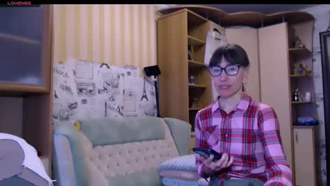 cute_lion_ online show from 02.21.26