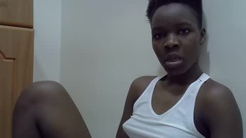 Snapshot of cute_marion chatting on 01.30.25 cute_marion online show from 01.30.25