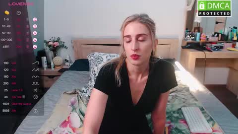 Milana online show from 09.28.25