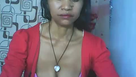 Snapshot of cute_moll chatting on 04.17.26 murielle online show from 04.17.26
