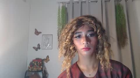 FIONA online show from 10.05.25