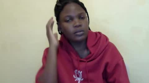 cute_roxie online show from 12.16.24