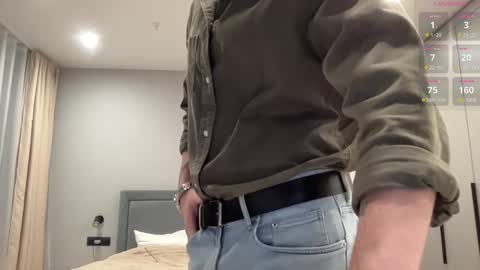 cute_skywalker online show from 11.11.25