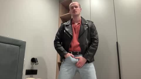 cute_skywalker online show from 01.05.26