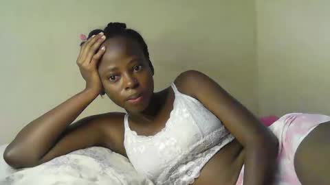 cute_sonny online show from 11.24.25