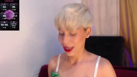 Snapshot of cute_valerie666 chatting on 02.26.26 valerie online show from 02.26.26