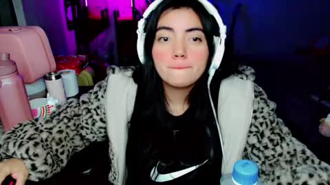 Snapshot of cuteambervi chatting on 12.06.24 Princess Amber online show from 12.06.24