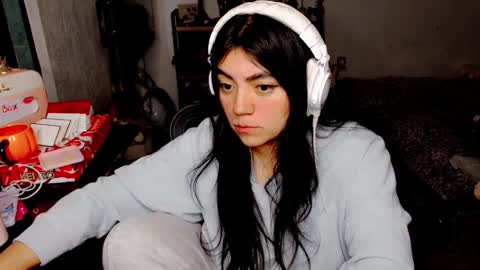 Snapshot of cuteambervi chatting on 01.14.25 Princess Amber online show from 01.14.25