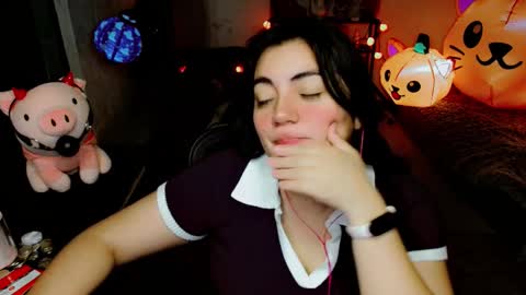 Snapshot of cuteambervi chatting on 10.20.25 Princess Amber online show from 10.20.25