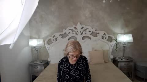 cuteangelina18 online show from 02.19.26