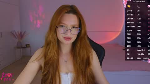 Snapshot of cuteariel7 chatting on 05.21.26 Ariel online show from 05.21.26