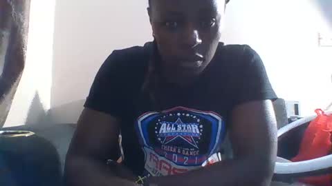 Snapshot of cuteberry87 chatting on 11.09.25 Cuteberry87 online show from 11.09.25