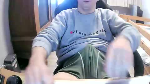 Cuteboy090 online show from 04.16.26