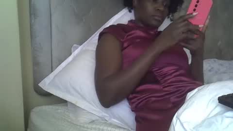 VALLARY online show from 04.05.26