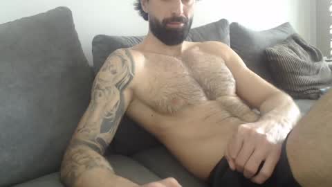 cuteeboy online show from 04.18.26