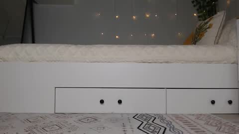 Anna online show from 03.28.26