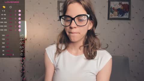 Melisa online show from 10.05.25