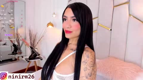 Snapshot of cutegirl__nini chatting on 02.09.25 andre online show from 02.09.25