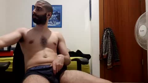 Snapshot of cuteguy52 chatting on 07.06.26 cuteguy52 online show from 07.06.26