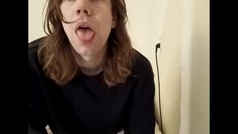 Snapshot of cuteguy6668889 chatting on 12.31.24 Cutegoth online show from 12.31.24