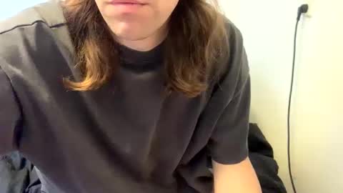 Snapshot of cuteguy6668889 chatting on 01.25.25 Cutegoth online show from 01.25.25