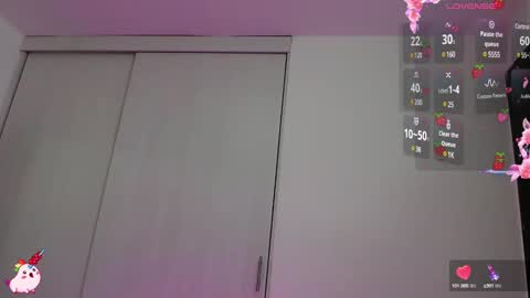 Snapshot of cutehanna1 chatting on 02.09.25 Hanna online show from 02.09.25