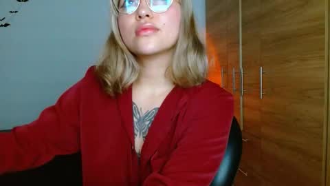 isabella online show from 01.16.26