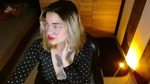 isabella online show from 07.16.26