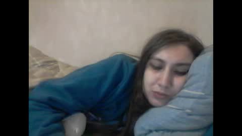 Snapshot of cutekattie chatting on 01.06.25 cutekattie online show from 01.06.25