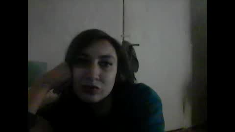 Snapshot of cutekattie chatting on 01.21.25 cutekattie online show from 01.21.25