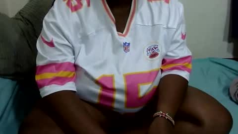 cutermilly online show from 10.25.25